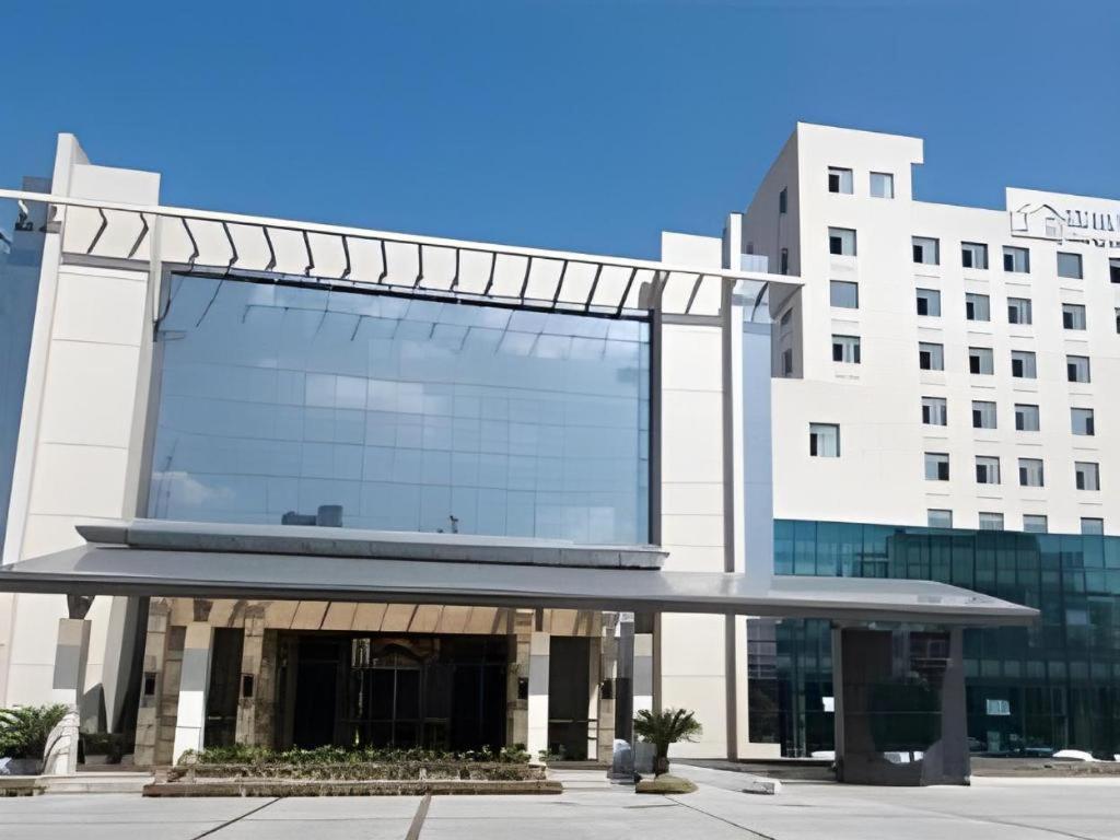 Zhangjiagang Jiangnan Garden Hotel Dış mekan fotoğraf
