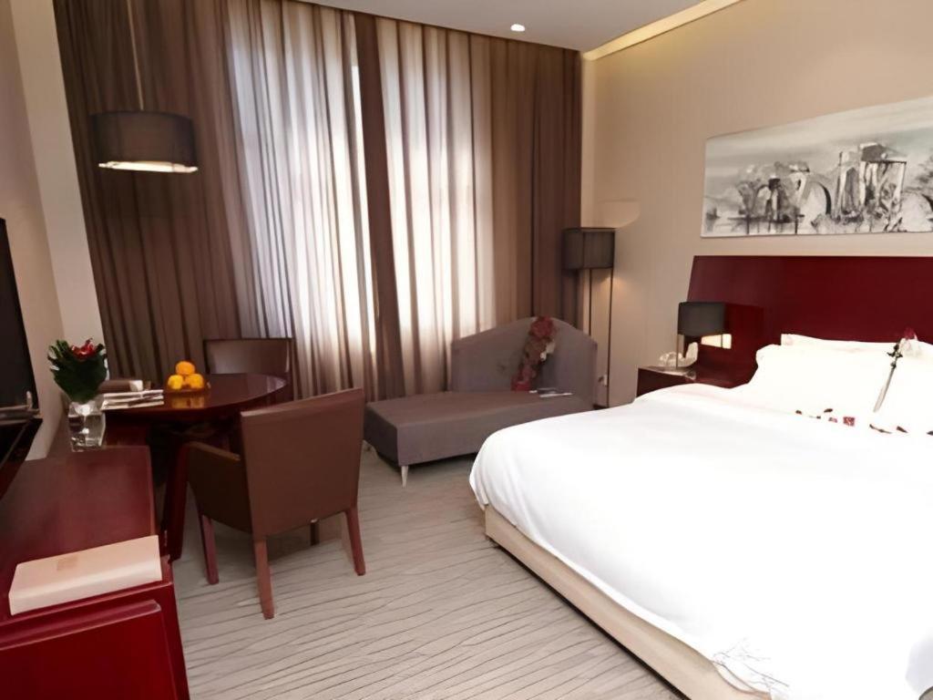 Zhangjiagang Jiangnan Garden Hotel Dış mekan fotoğraf